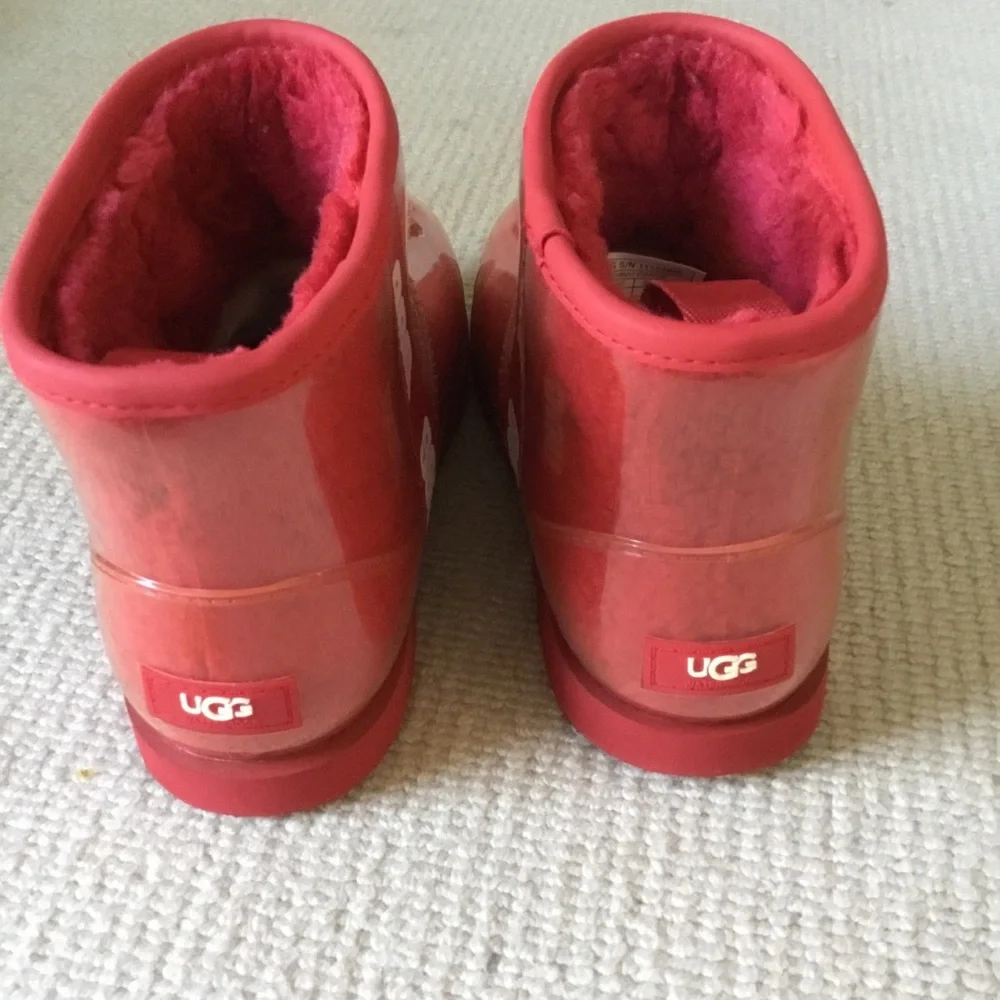 UGG Girls' Glossy Red Short Boot